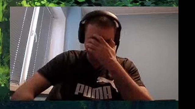 От неожиданности я немного привстал смотреть онлайн