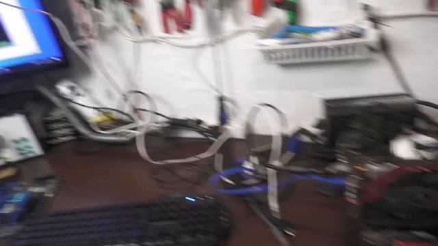 Zwei verschiedene GPUs im Fake-SLI - Geht das? смотреть онлайн