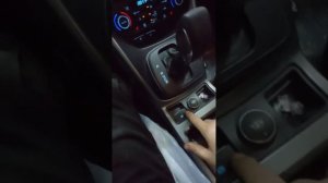 Ford Kuga -  установка электронного ручника в сервисный режим