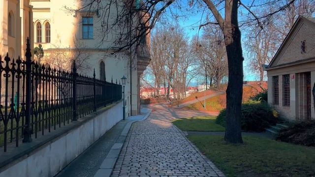 Prague Vyšehrad walk 4k HDR - Beautiful park with great views - Vltava - Czech Republic ??ASMR смотреть онлайн
