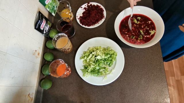 Сыроедный борщ, Ирина Комкова смотреть онлайн