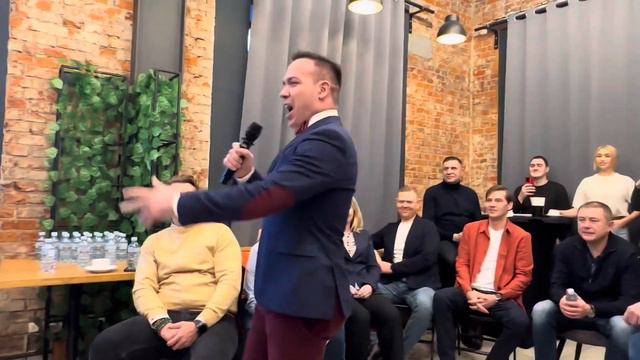 Встреча резидентов Академии Готового Арендного Бизнеса в Москве, 18 февраля 2024 года. смотреть онлайн