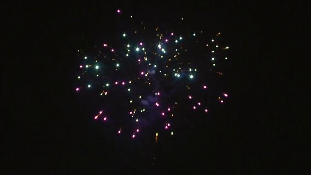 С086_СНЕЖНАЯ_КРАСАВИЦА_49_залпов,_1_2_ смотреть онлайн