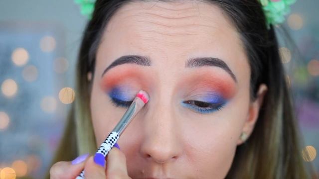 Soft Blue Smokey Eye Makeup Tutorial | Essence Disney Belle Palette смотреть онлайн