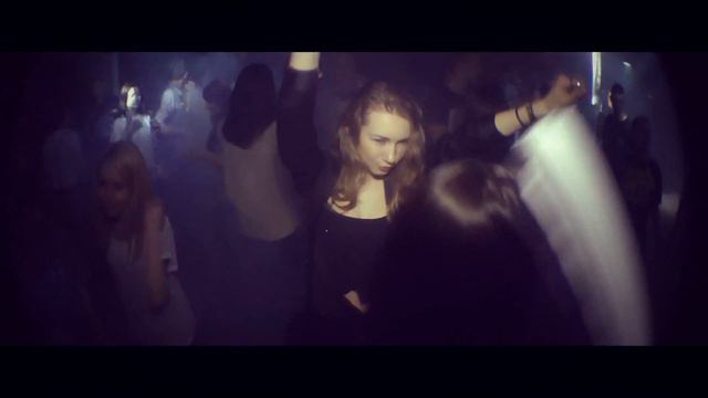 Electric Flash Easter Edition (2014) - Promo смотреть онлайн