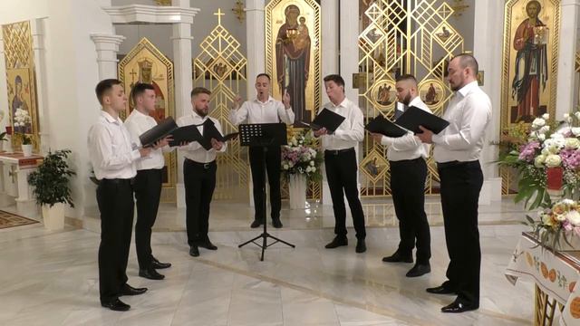 Men's ensemble of the Patriarchal Cathedral of the Resurrection of Christ of the UGCC; Ukraine, Kyi смотреть онлайн