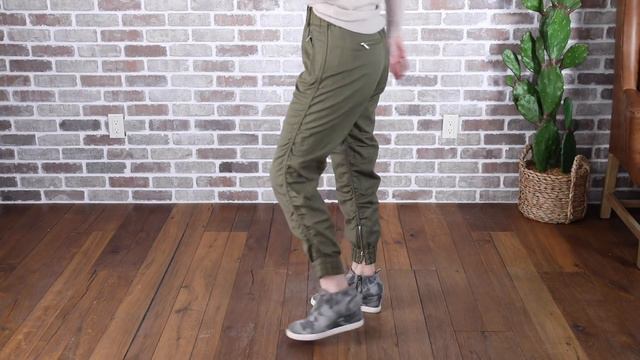 5 *WORK FROM HOME* Outfit Combinations You NEED to Survive Quarantine! (Simple, Casual, Outfits) смотреть онлайн