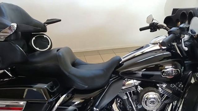 HARLEY-DAVIDSON FLHTCU Electra Glide Ultra Classic (1563) смотреть онлайн