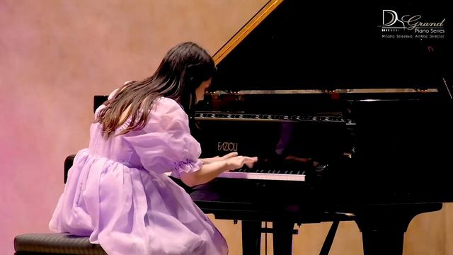 BEETHOVEN 2020: Nadia Azzi plays Sonata N. 18 Op. 31 N. 3 смотреть онлайн