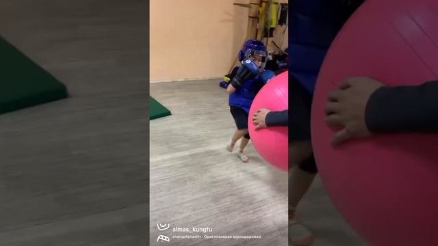 Детская секция кунг-фу, боевые искусства для детей Кызыл, идет набор в группы смотреть онлайн