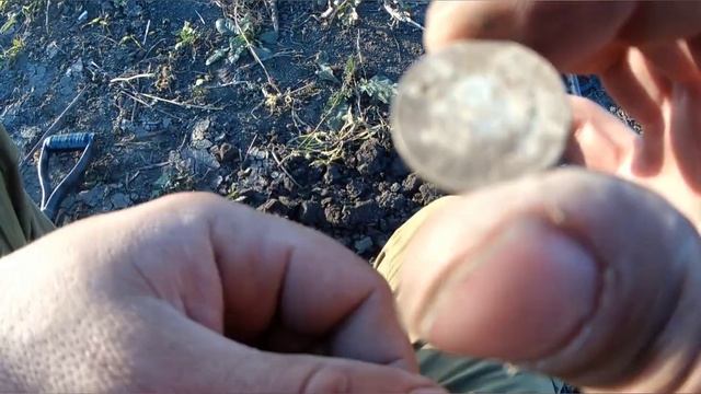 поиск монет по старой улице смотреть онлайн