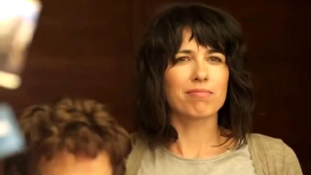 Amparo Baró y el Profesor Layton en su camerino смотреть онлайн