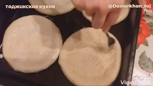 Таджикские лепёшки в духовке. Лепёшки в духовке по-домашнему #останьсядома