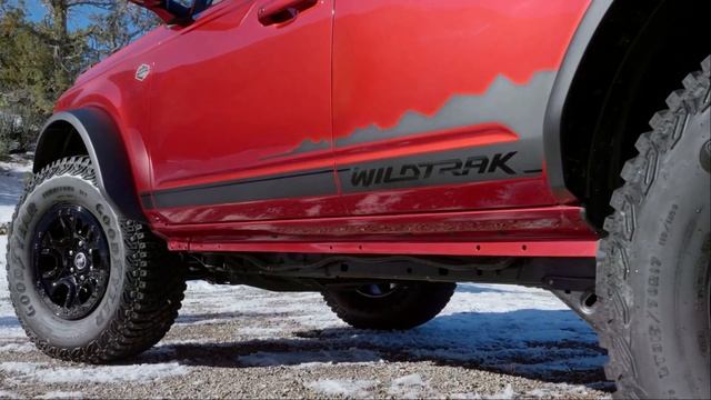 2022 Ford Bronco Wildtrak - High-speed off-road SUV смотреть онлайн