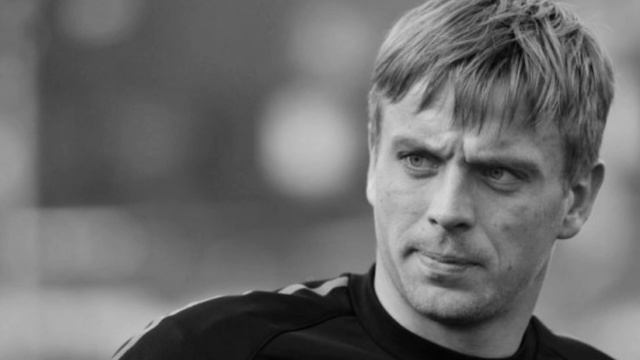 Его не стало! Всего 29 лет: прямо во время матча – такой молодой, вслед за братом! Близкие в слезах смотреть онлайн