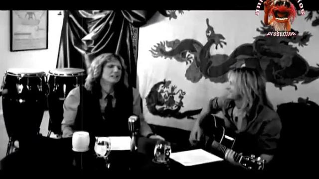 David Coverdale & Doug Aldrich (WHITESNAKE) - Mistreated (Acoustic Blues Version)