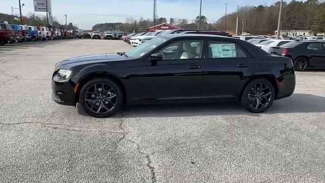 2023 Chrysler 300 Carrollton, Bowdon, Roopville, Whiteburg, Mt. Zion GA 23656 смотреть онлайн