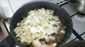 Печень свиная с картофелем.