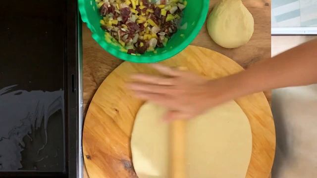 Невероятно вкусный мясной пирог. ЕТТІ БӘЛІШ. МЕНІҢ ҮЗДІК РЕЦЕБІМ смотреть онлайн
