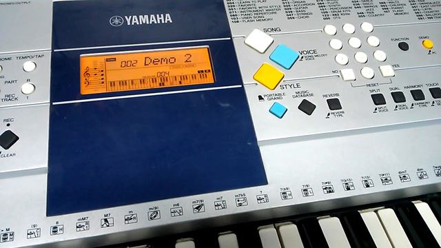 YAMAHA PSR e323 (demo songs) смотреть онлайн