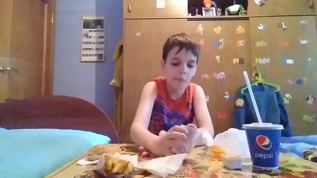 Обзор бургер кинга "6 за 200" смотреть онлайн