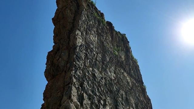 Жесть, а не дорога до скалы Парус смотреть онлайн