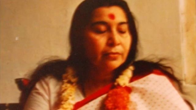 Buddha Buddham Sharanam Gacchami (Nirmal Sangeet Sarita) Shri Mataji Sahaja Yoga