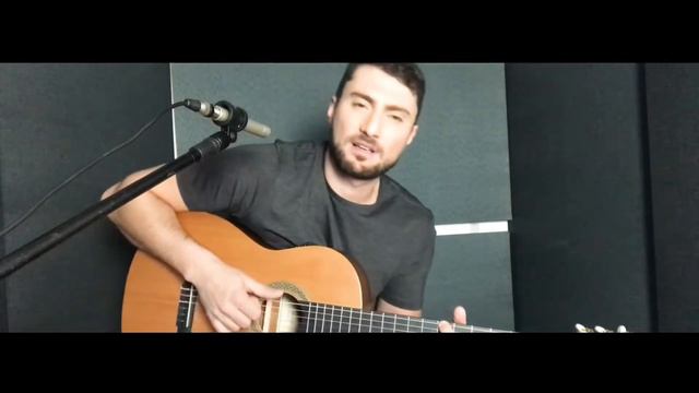 Naked Moon - Thomas Morkos смотреть онлайн
