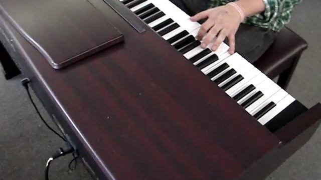 Korg KR-3 Digital Piano Demo -Gravity Music Gear- смотреть онлайн