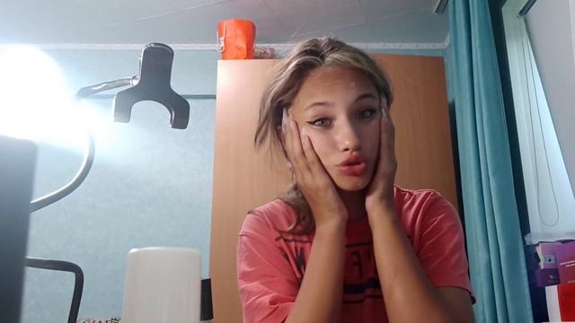 Делаю ногти. САМОУЧКА. В ПЕРВЫЙ раз наращиваю на гелевые типсы? ДЛИННЫЕ ?? смотреть онлайн