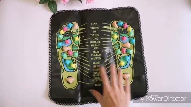 Массажный коврик для ног, который лечит и эффективно снимает усталость. смотреть онлайн