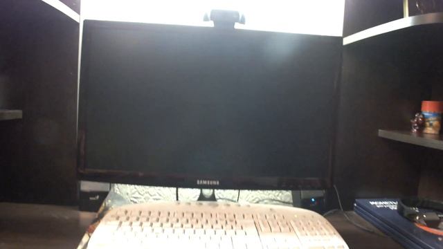 освещение копьютерного стола рабочего место смотреть онлайн