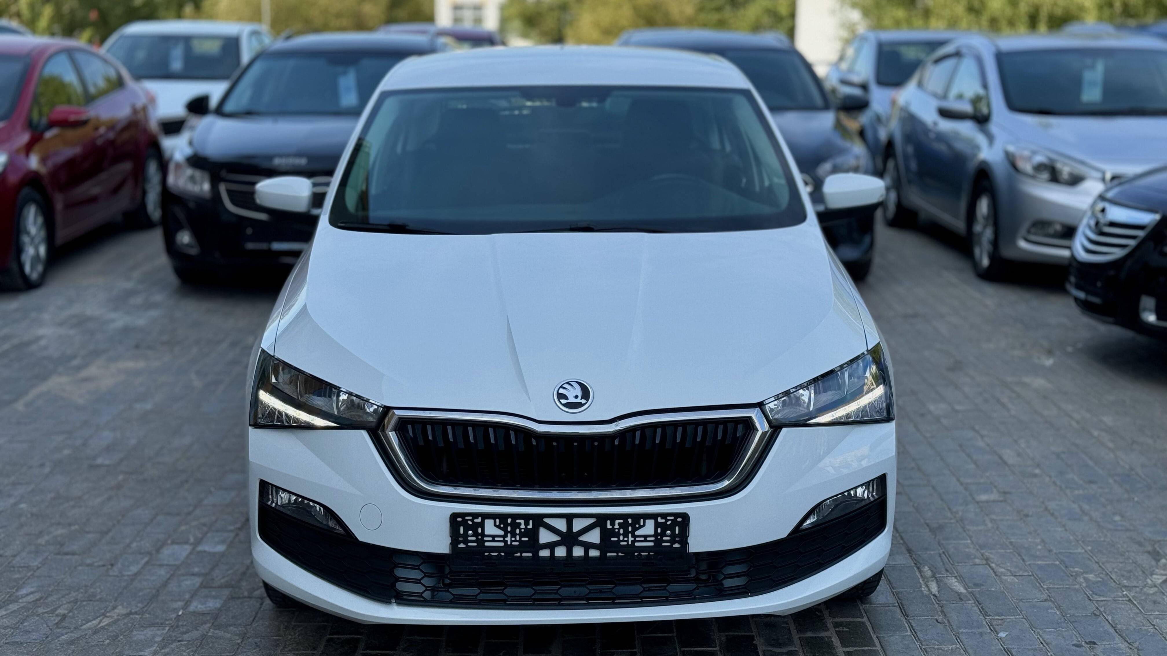 Skoda Rapid 2020 смотреть онлайн