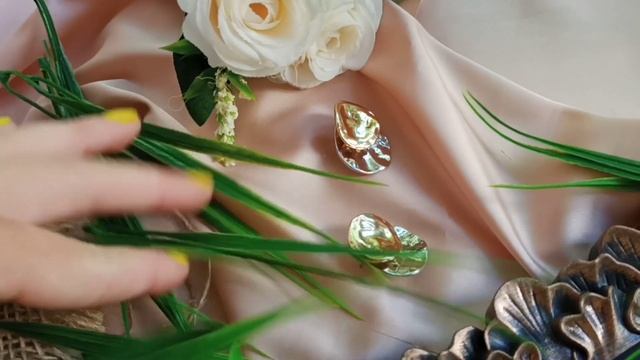ФОТО? ДЛЯ ИНТЕРНЕТ-МАГАЗИНА В INSTAGRAM НА ТЕЛЕФОН? КАК КРАСИВО ФОТОГРАФИРОВАТЬ УКРАШЕНИЯ ДЛЯ ПРОДА смотреть онлайн