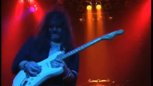 Yngwie Malmsteen - Red House