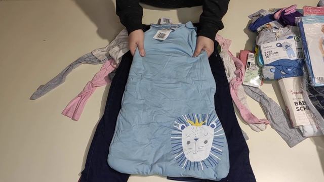 Лот 2098 Себ-ть 216 руб. Сток детский микс Германия Aldi. Цена 1680 руб/кг вес 10.7кг итого 17976р смотреть онлайн