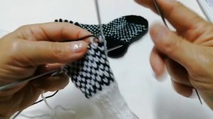 Ленивый жаккард для носочков спицами 🧦