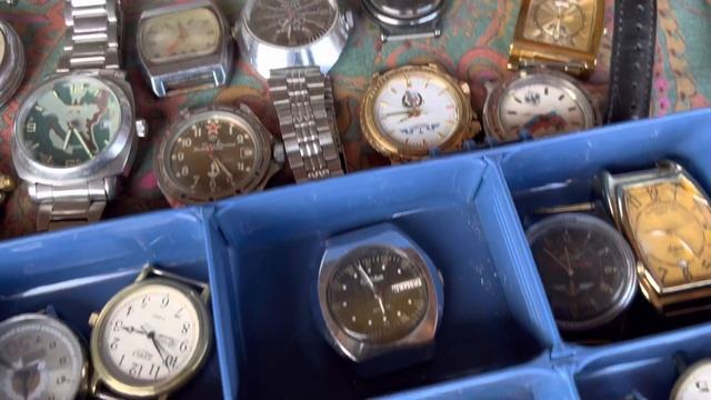 БАРАХОЛКА В ИЗМАЙЛОВО. ЗДЕСЬ МОЖНО НАЙТИ ВСЕ. БЛОШИНКА В МОСКВЕ. смотреть онлайн