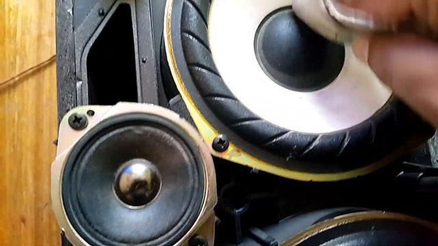 COMO REALIZAR MANTENIMIENTO Y LIMPIEZA DE PARLANTES SONY -speaker maintenance #pasatiempomundial смотреть онлайн