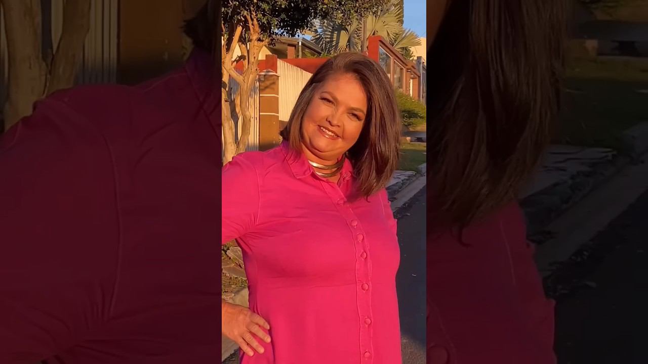 Помолодеть с помощью Стрижки Боб-каре Rejuvenate with a Bob-square haircut смотреть онлайн