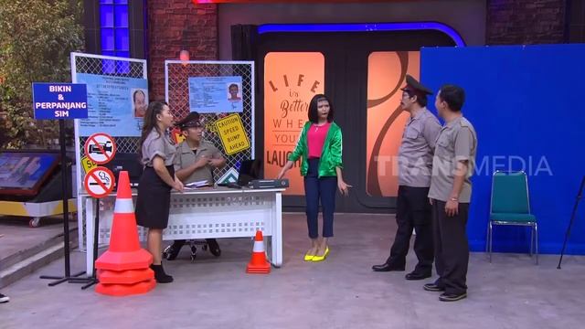 Tes Menyetir Bikin SIM OPERA VAN JAVA 060919 Part 2 HD 720p File2HD com смотреть онлайн
