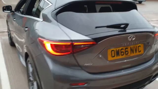 Infiniti Q30 2.2d Sport DCT AWD смотреть онлайн