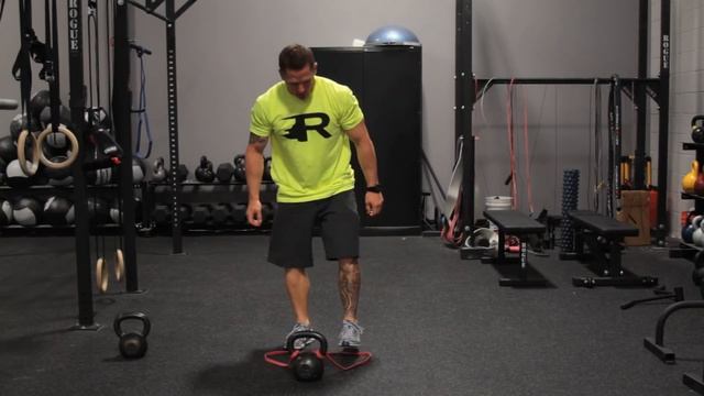 Equipment Demo - Banded Kettlebell Swing - Rogue Fitness смотреть онлайн