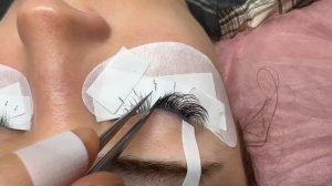 Мокрый эффект+наращивание нижних ресниц