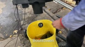 How to fit the filter on a Karcher WD5 wet and dry vacuum cleaner