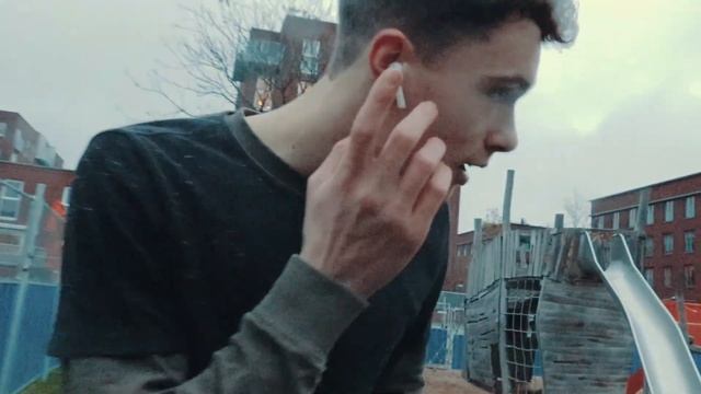 The Best AirPods Ever! *i10 TWS* смотреть онлайн