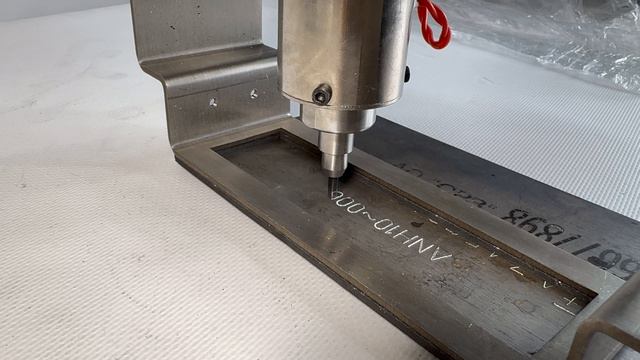 Ударноточечный маркиратор по металлу смотреть онлайн