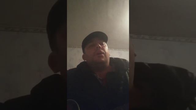 Закружило голову мою. Исполняет автор Илья Локтев. смотреть онлайн