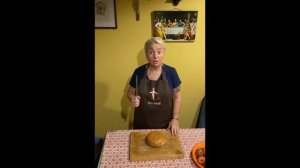 Теона Контридзе готовит Грузинские Кукурузные Лепешки - ЧАДИ