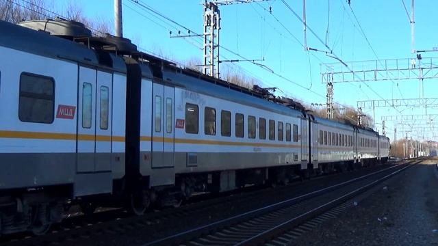 Электропоезд ЭП2Д-0017 сообщением "Москва Курский вокзал - Серпухов" смотреть онлайн